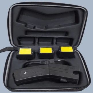 80KV Self Defence Shooting Taser Gun 3 Cartridges